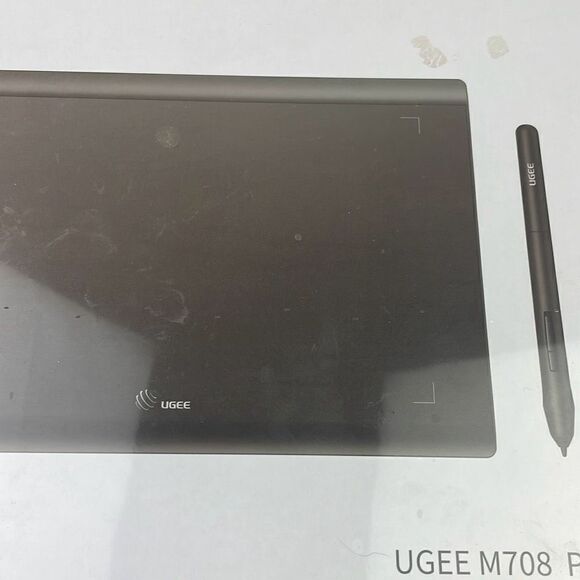 Ugee Drawing Pen Tablet M708 w/ Battery-Free Stylus New - Picture 5 of 9